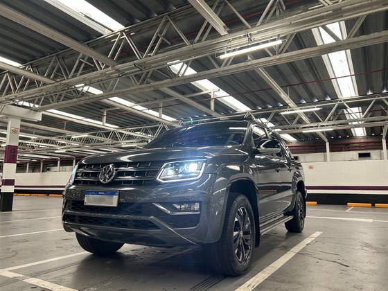 VOLKSWAGEN AMAROK 3.0 V6 TDI DIESEL HIGHLINE CD 4MOTION AUTOMÁTICO